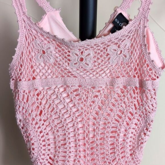 Pretty in Pink 🩷Crocheted Tank Top - Picture 4 of 11